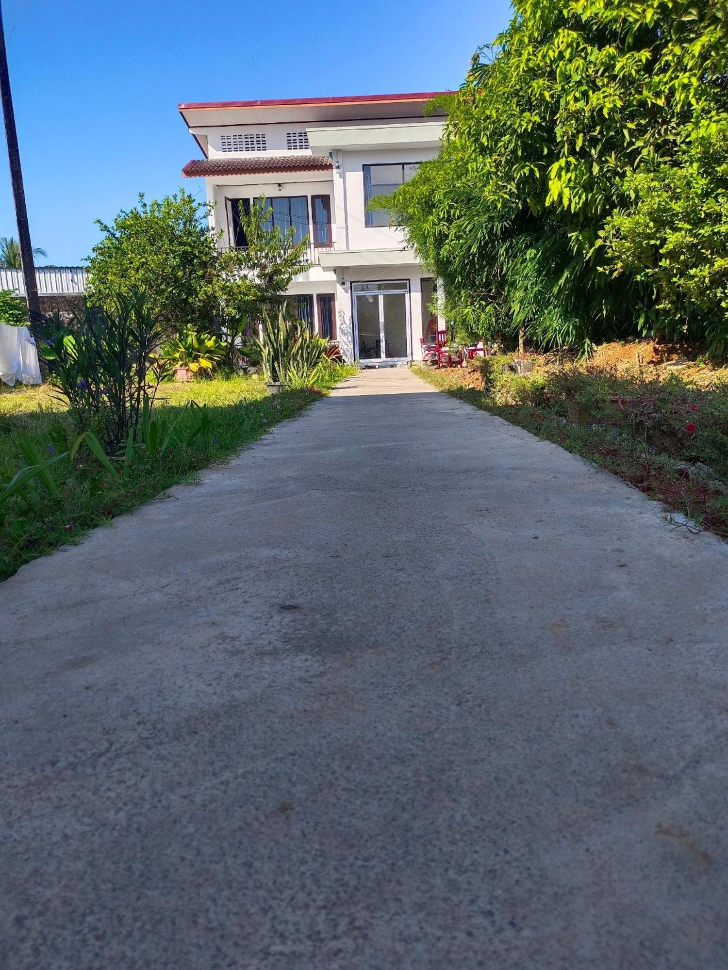 Dokchampa Hotel Vang Vieng Exterior photo