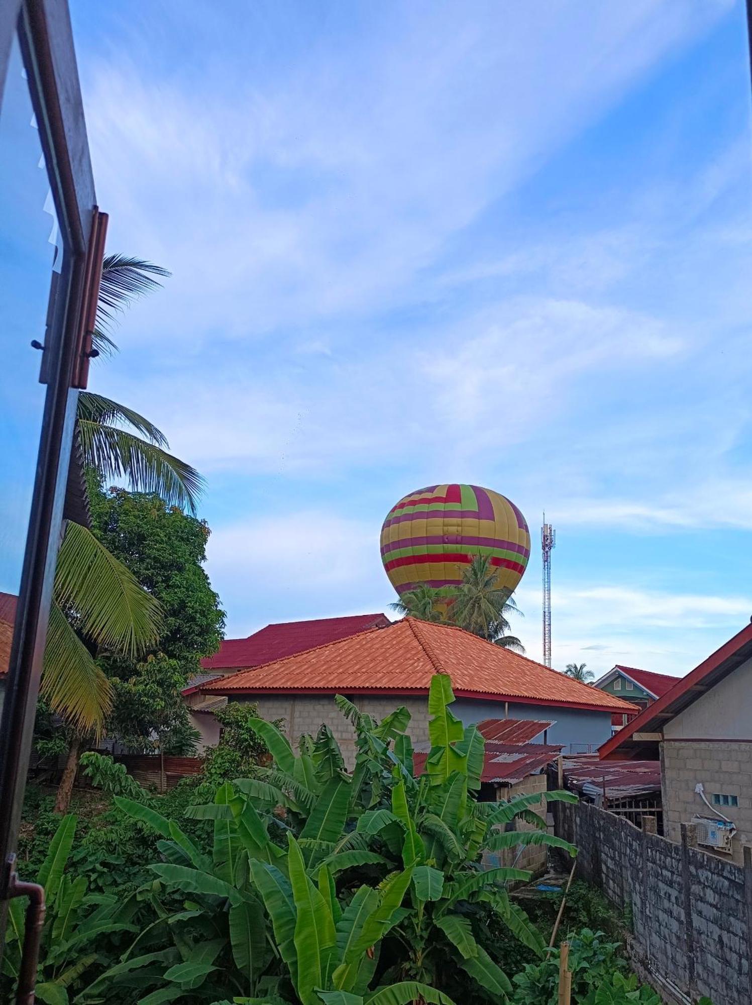 Dokchampa Hotel Vang Vieng Exterior photo