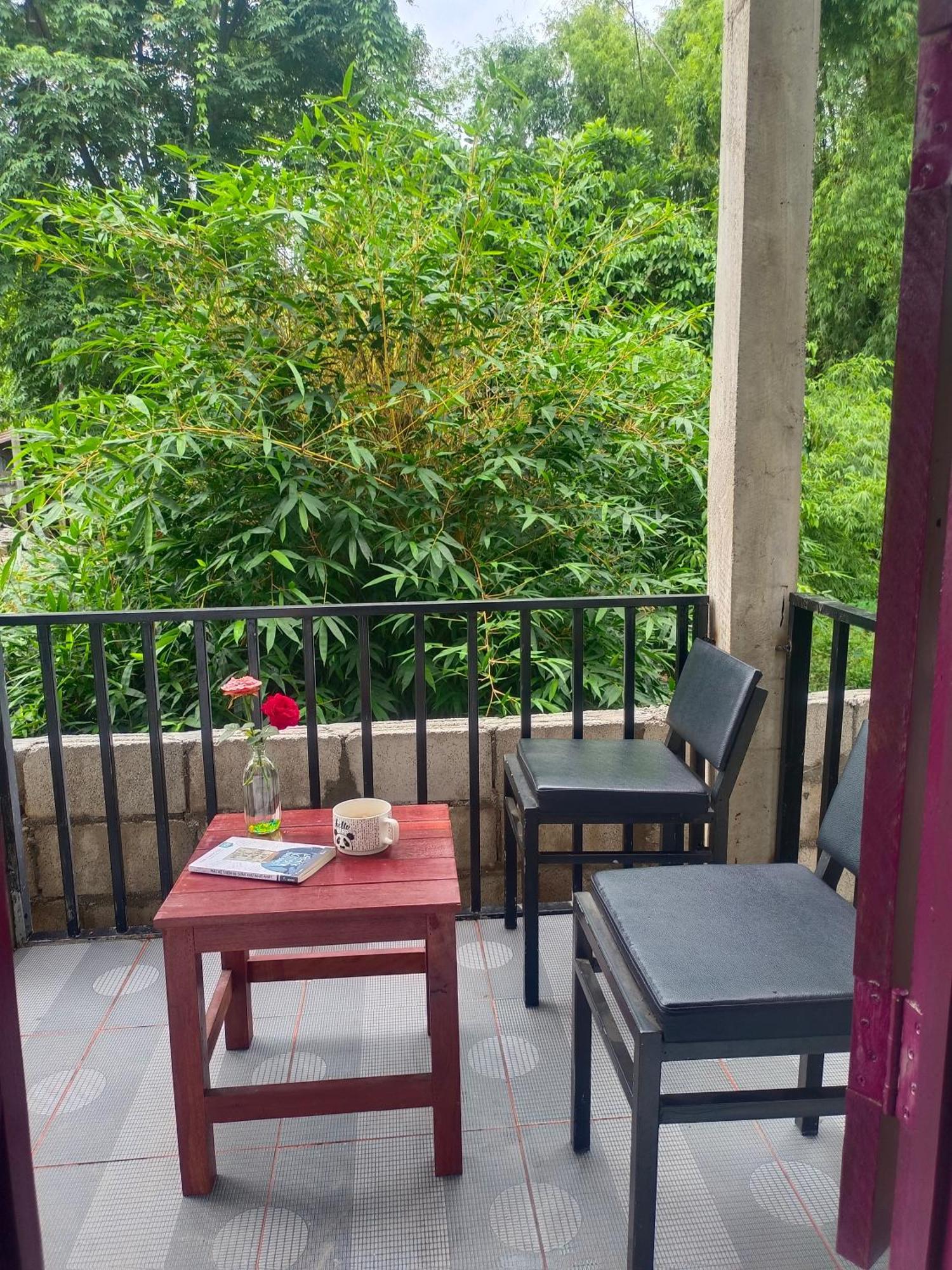 Dokchampa Hotel Vang Vieng Exterior photo